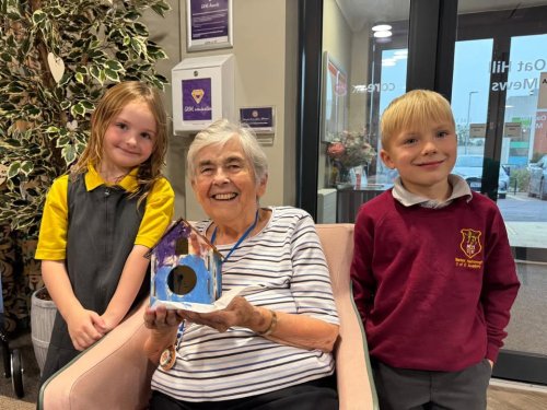 Carousel post from Oat Hill Mews Care Home.
