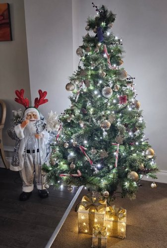 Carousel post from Salisbury Manor Care Home.