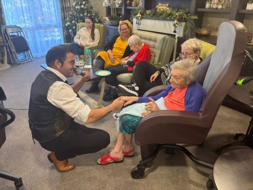 Carousel post from Oxbow Manor Care Home.