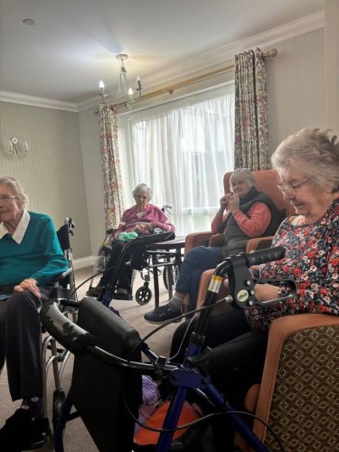 Carousel post from Oxbow Manor Care Home.