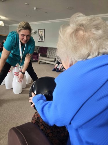 Carousel post from Oxbow Manor Care Home.