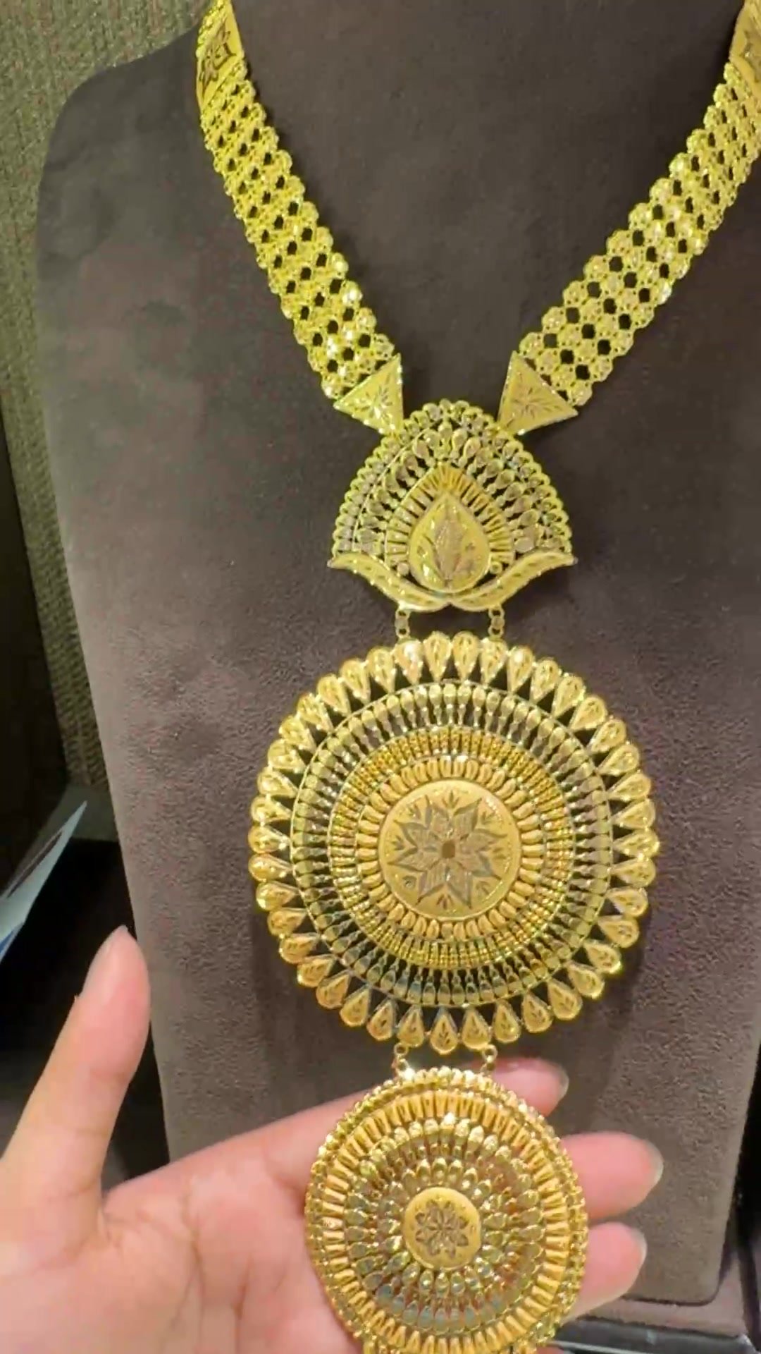 Gold Necklace - NEO4530 - Shyam Sundar Co Jewellers