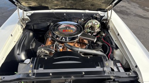 Carousel post from Ohio Corvettes and Muscle Cars.