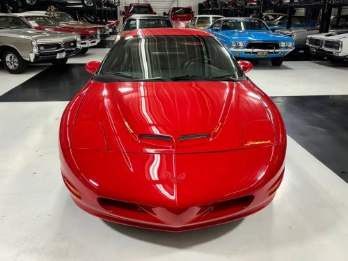 Carousel post from Ohio Corvettes and Muscle Cars.
