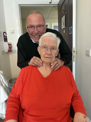 Photo post from Collingwood Court care home.