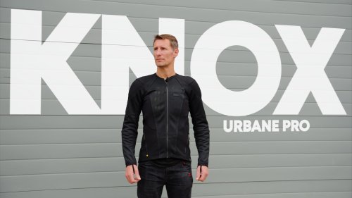 Photo post from motomax.