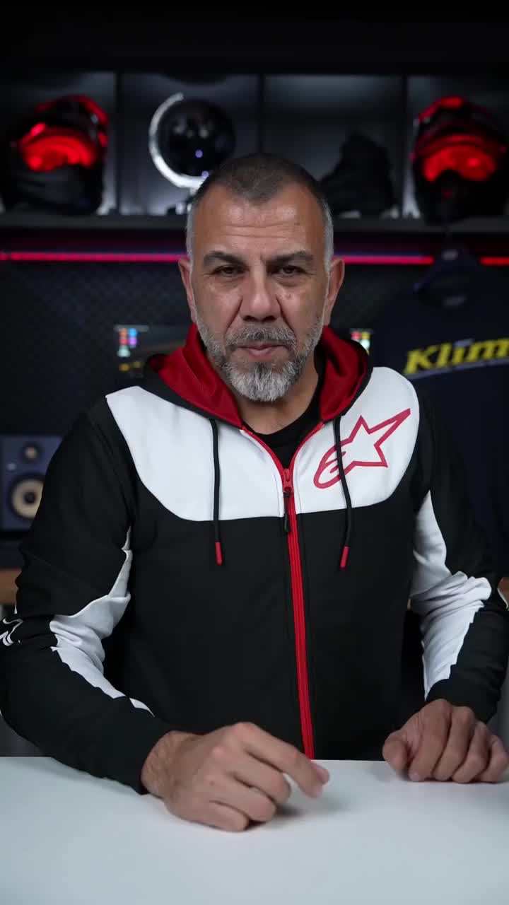 Video post from motomax.