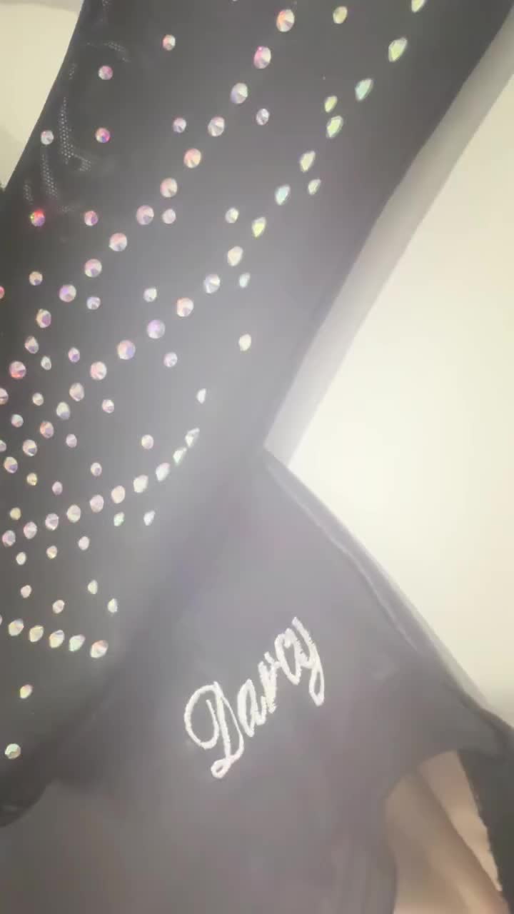 Video post from darcyleotards.