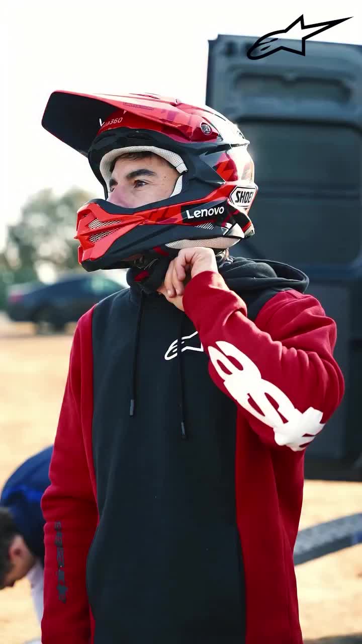 Video post from motomax.