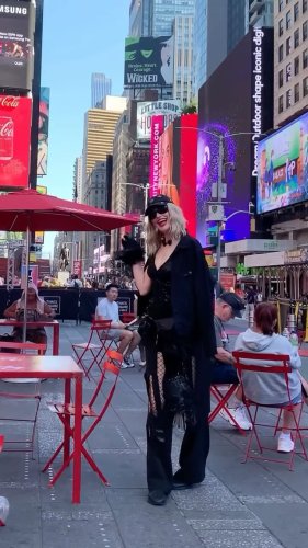 Video post from mariecopps_official.