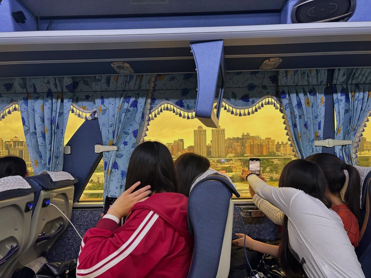 Carousel post from itoshima_hs.