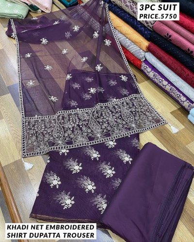 Carousel post from akbar_fabrics_.