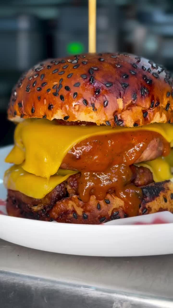 Video post from morogrill.