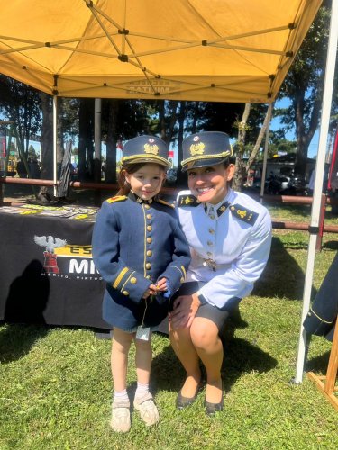 Carousel post from escuelamilitaroficial.