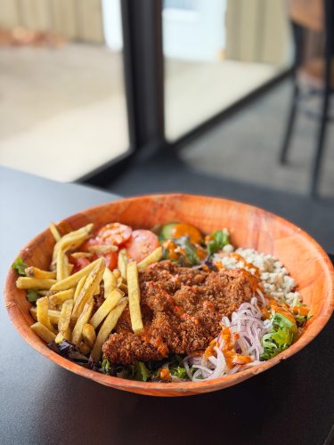 Photo post from louies_kitchen_and_bar.