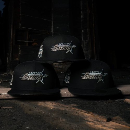 Carousel post from exclusive.fitted.