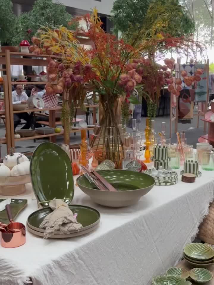 Carousel post from crane_living.