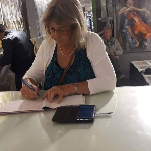 Carousel post from dc.artgallery.