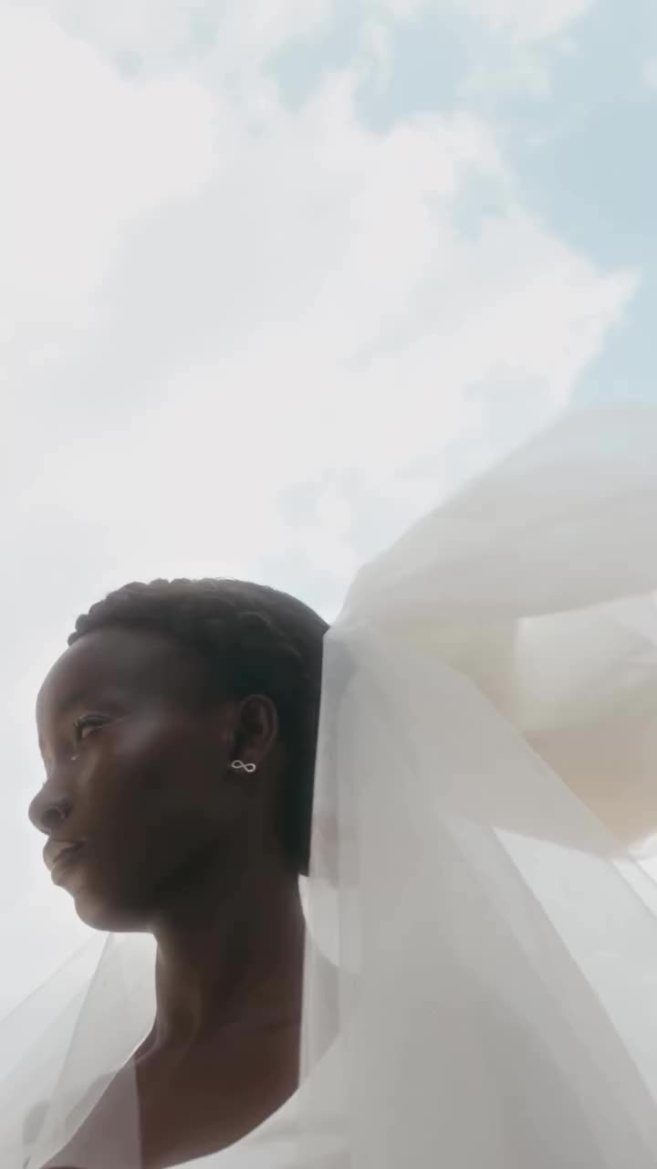 Video post from jolibride.