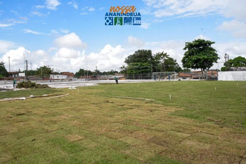 Carousel post from ananindeuapma.