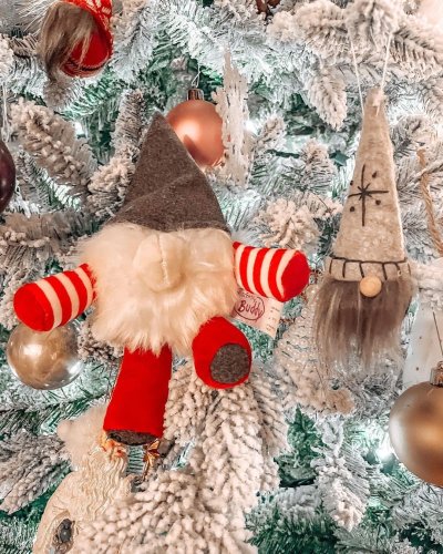 Carousel post from thescentedmermaid.