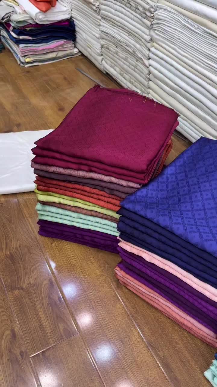 Video post from akbar_fabrics_.