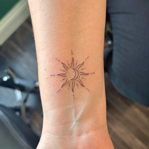 Photo post from lovetattoossandhurst.