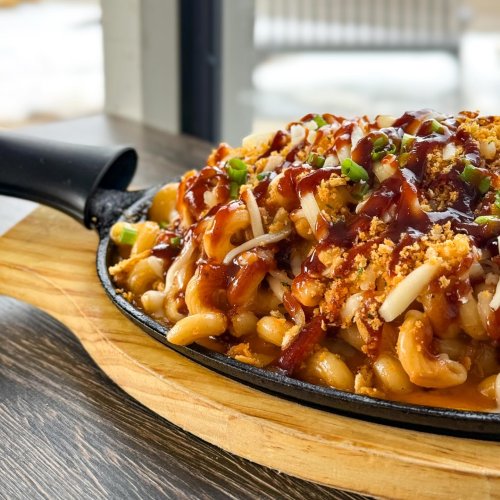 Photo post from laurasbarandgrill.