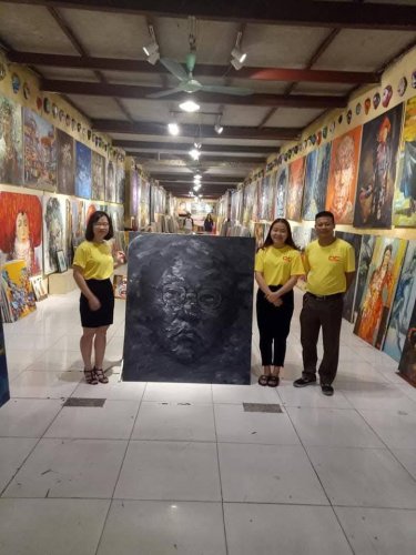 Carousel post from dc.artgallery.