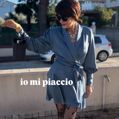 Carousel post from soniajamp.