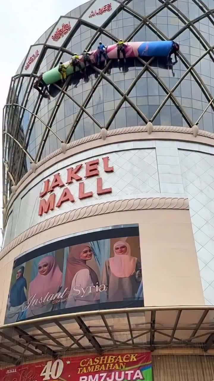 Video post from jakeltextile.