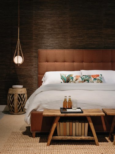 Carousel post from rowefinefurniture.