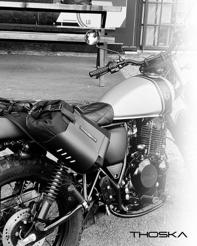 Photo post from motomax.