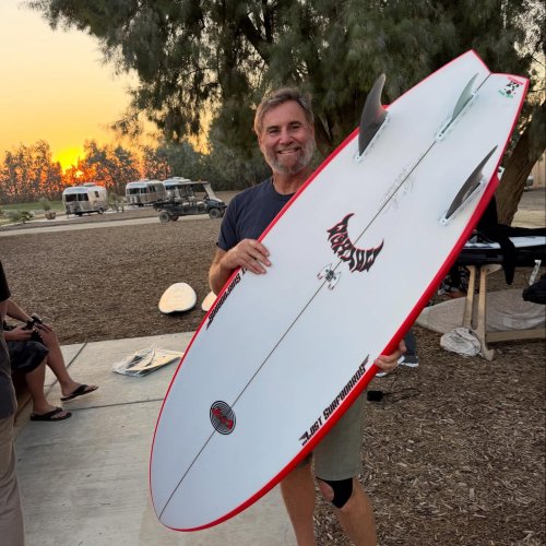 Carousel post from libtechsurf.