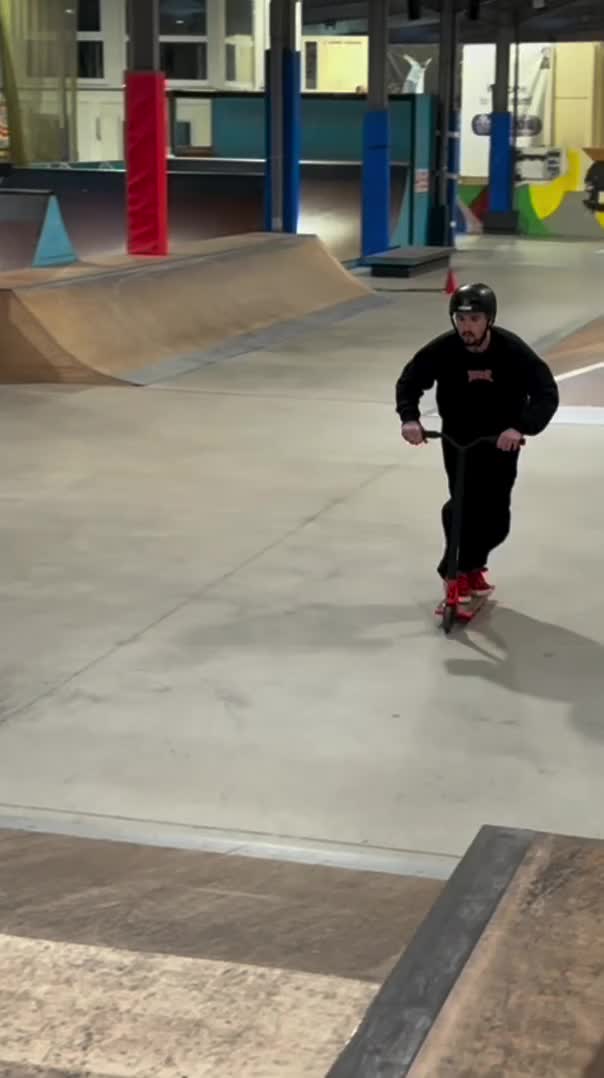 Video post from nkdscooters.