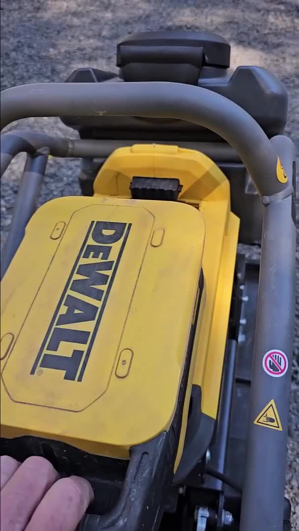 Video post from dewalttough.