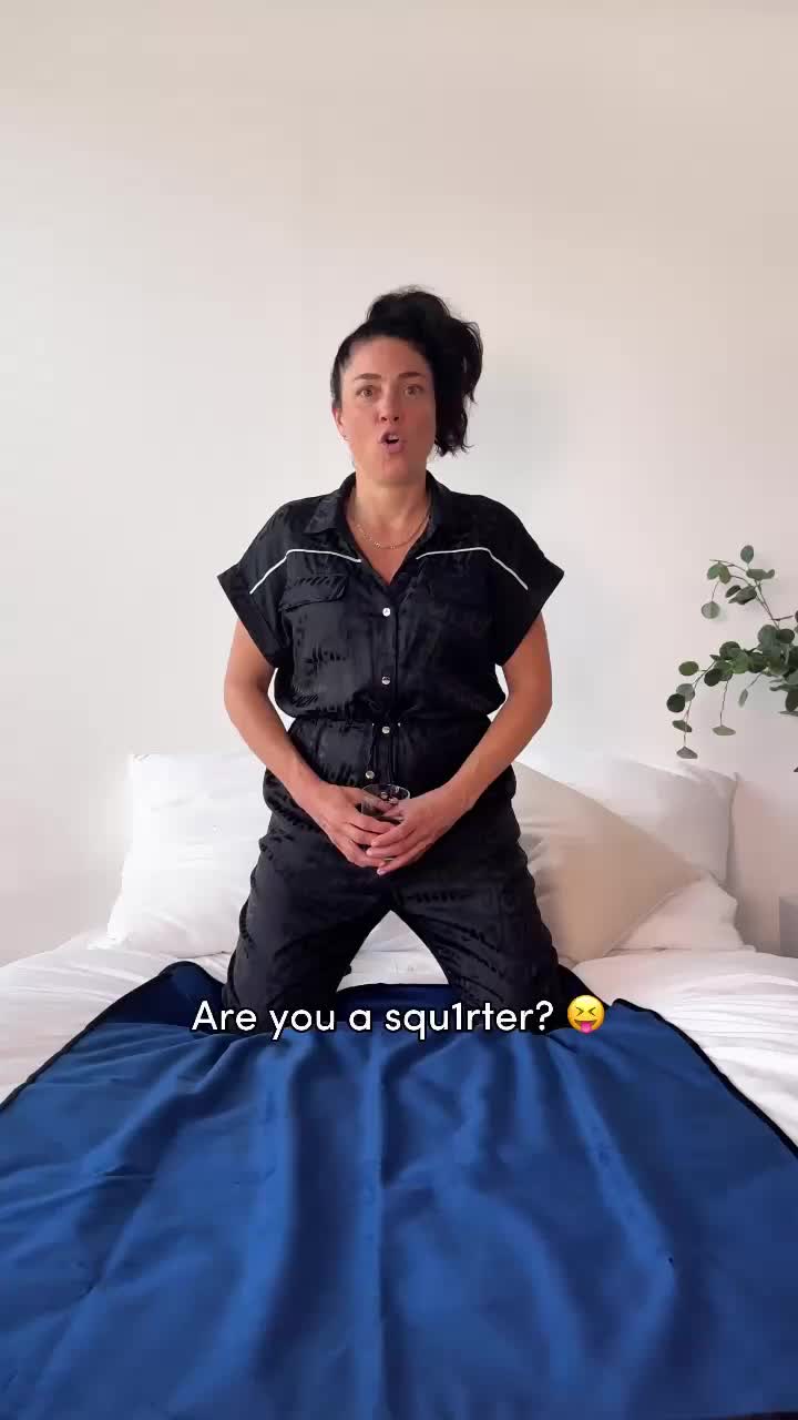 Video post from lovehoneyofficial.