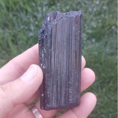 Carousel post from lemondemagiquedescristaux.