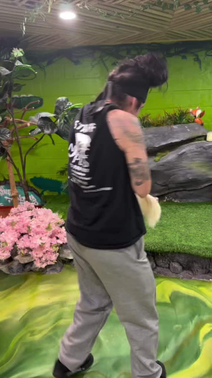 Video post from njexoticpets.