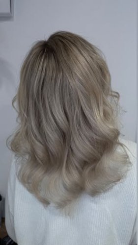 Video post from passionforhairbykerstin.