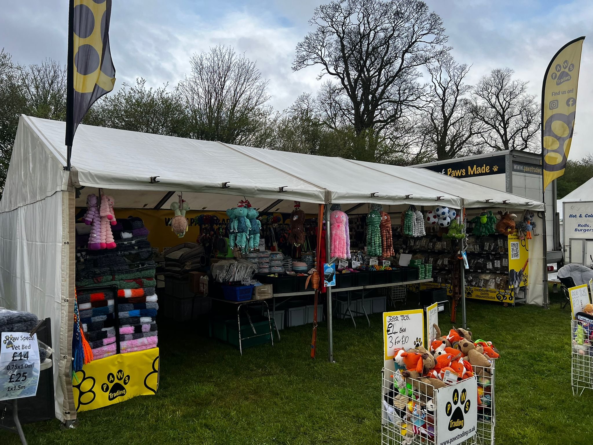 Photo post from pawstrading.