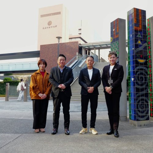 Carousel post from takashi_nigata.