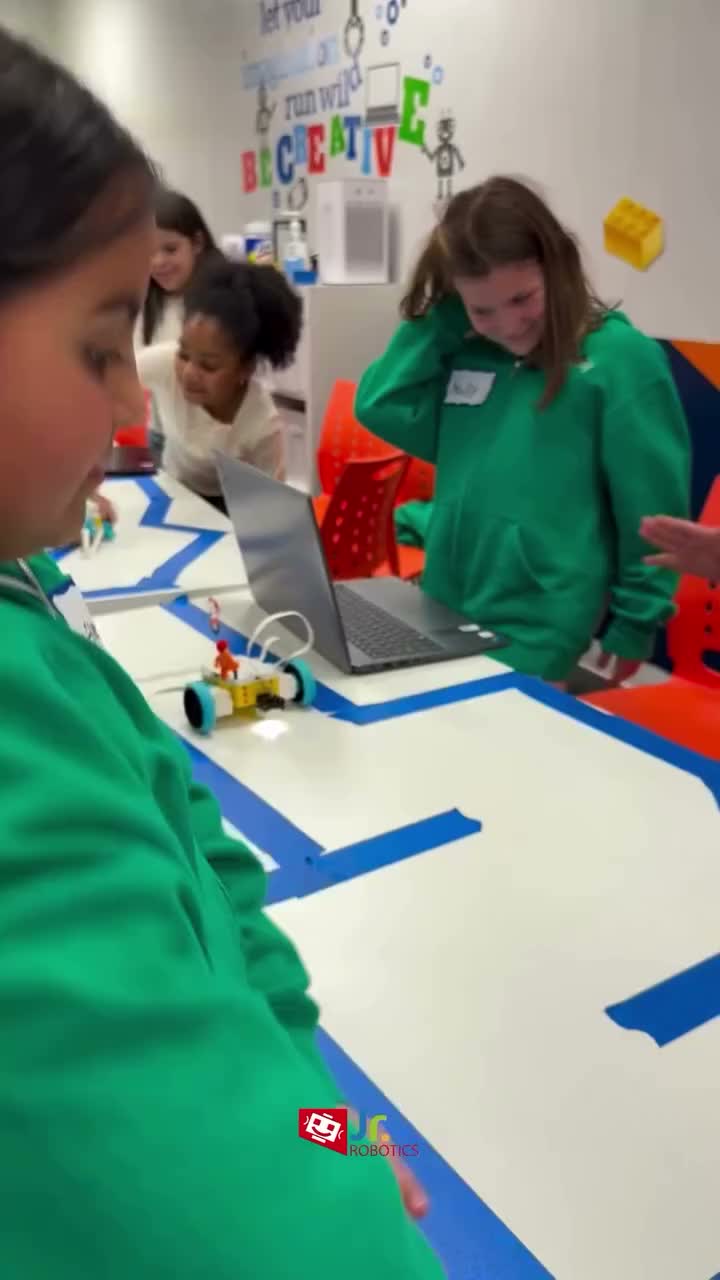 Video post from jr.robotics.