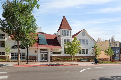 Carousel post from theunfounddoor.