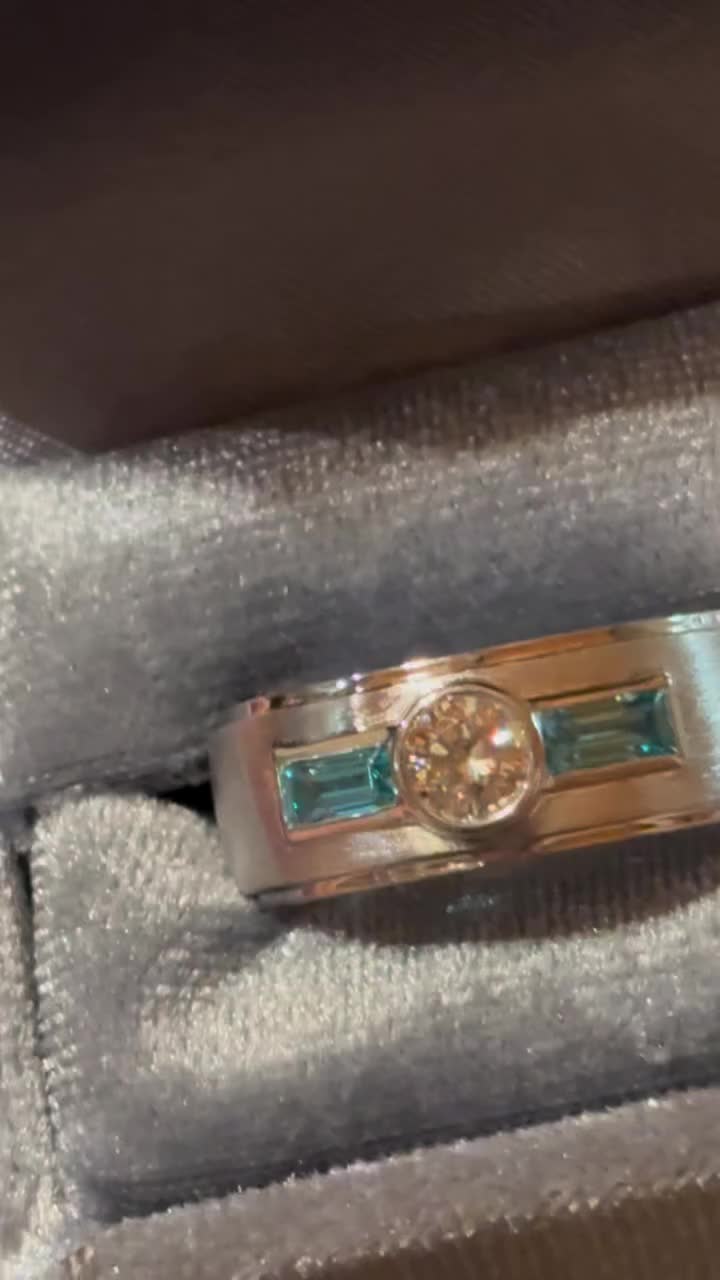 Video post from annelizabethjewelry.