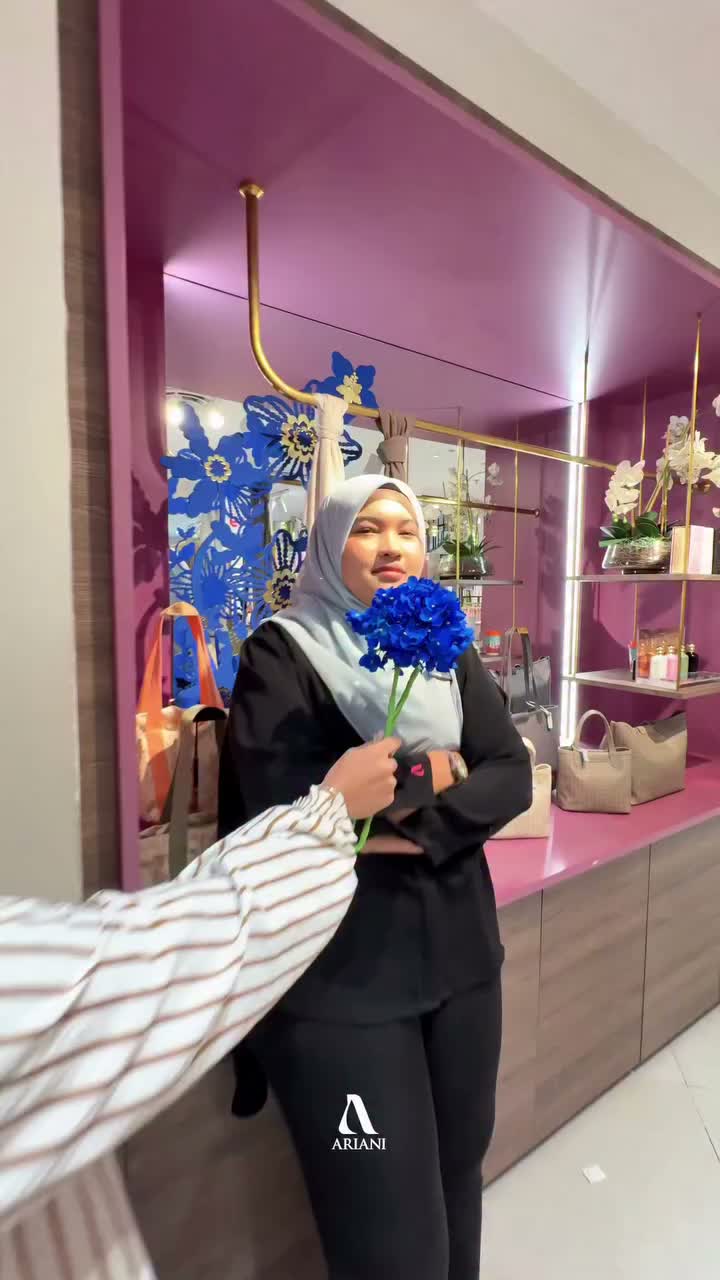 PostPhoto