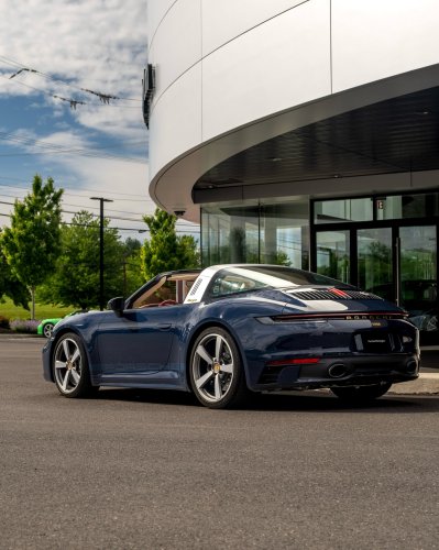 Carousel post from porschewarrington.