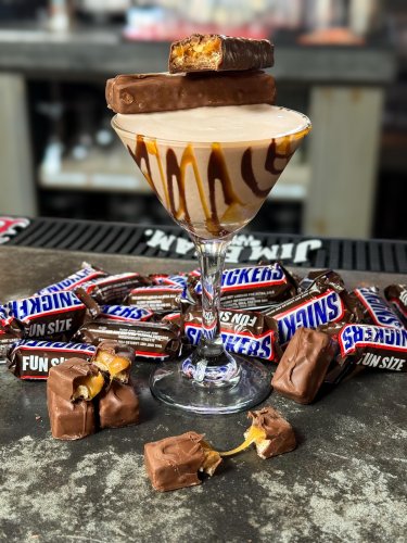 Photo post from laurasbarandgrill.