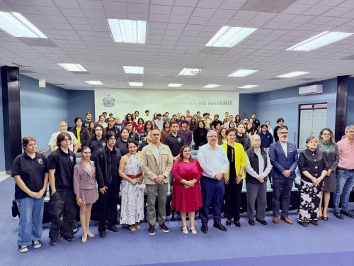 Carousel post from uan.oficial.