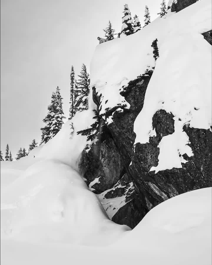 Carousel post from bentmetalbindingworks.